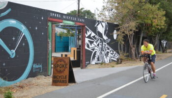 Spoke Bicycle Cafe - Coffee Shop