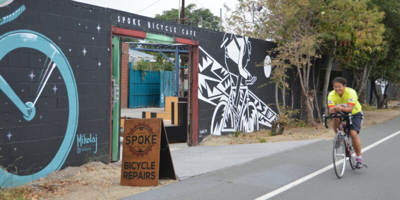 Spoke Bicycle Cafe - Coffee Shop