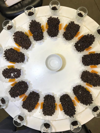 Wolf Coffee Company coffee roaster in Geyserville, California - specialty coffee and artisan roasted beans