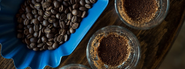 Holderness Coffee Roasters coffee roaster in Corvallis, Oregon - specialty coffee and artisan roasted beans